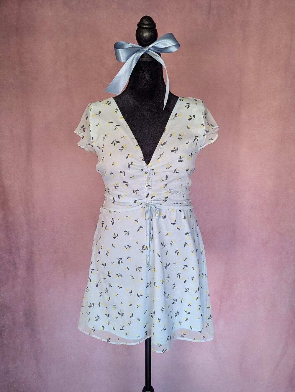Leith Sky Blue, Yellow Flower Ruched Mini Dress